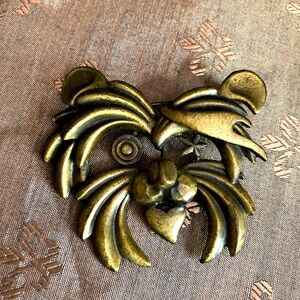Vintage Brass Puppy Face Brooch